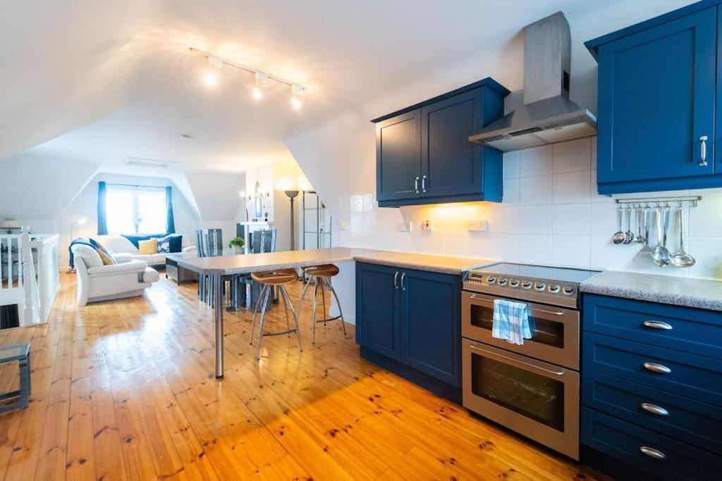 The Haven Dingle, Self Catering Accommodation Экстерьер фото
