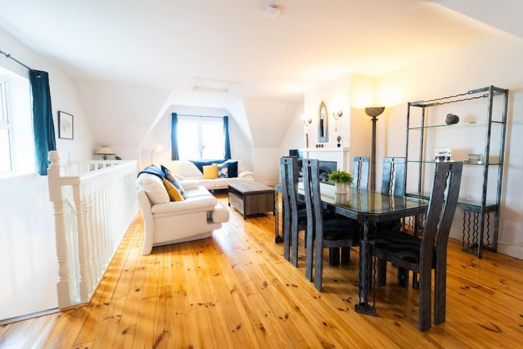 The Haven Dingle, Self Catering Accommodation Экстерьер фото