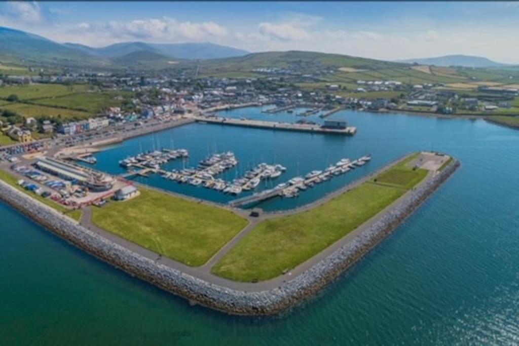 The Haven Dingle, Self Catering Accommodation Экстерьер фото