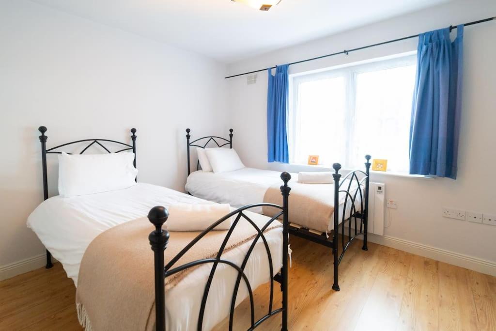 The Haven Dingle, Self Catering Accommodation Экстерьер фото